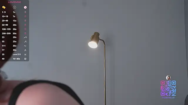 AmelieSeductress online show from December 4, 1:20 pm