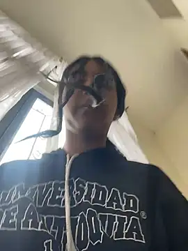 Hopemoretti online show from November 18, 7:07 pm