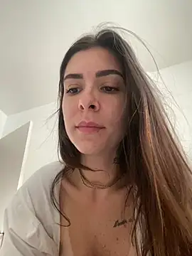 fer-nanda online show from April 15, 6:37 pm