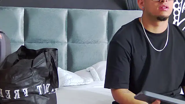 Kamie SebasDolce online show from April 12, 2:55 pm