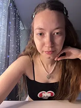 Holy Poly online show from February 2, 7:51 am