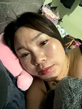 Snapshot of ryry-cute chatting on November 15, 12:34 pm ryry-cute online show from November 15, 12:34 pm