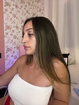 BelleRune online show from February 16, 5:31 pm