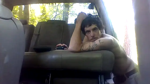 dickencidr online show from April 15, 7:58 pm