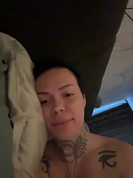 BriannaXmoon online show from March 26, 6:19 am