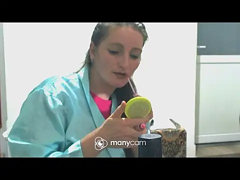 Snapshot of CrazyMaya39 chatting on November 28, 9:28 pm CrazyMaya39 online show from November 28, 9:28 pm