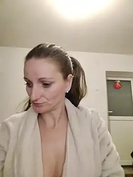 Snapshot of CrazyMaya39 chatting on January 12, 9:20 pm CrazyMaya39 online show from January 12, 9:20 pm