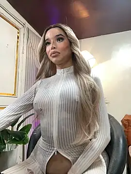  SandraHornball  online show from November 30, 11:09 pm