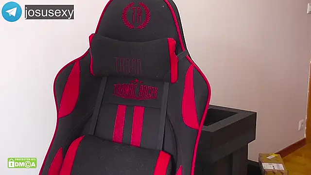 likihot online show from March 26, 11:27 am