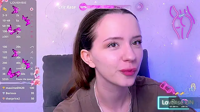 BellaVelure6767 online show from May 15, 11:56 pm