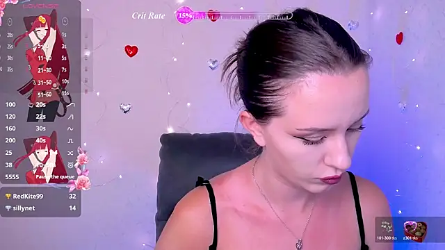 Snapshot of BellaVelure6767 chatting on July 11, 11:06 pm BellaVelure6767 online show from July 11, 11:06 pm