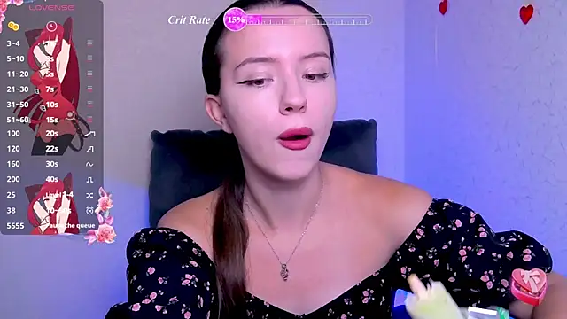 Snapshot of BellaVelure6767 chatting on August 8, 9:50 pm BellaVelure6767 online show from August 8, 9:50 pm