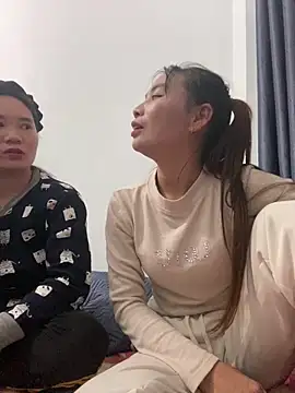 pitty mymi online show from December 21, 7:26 am