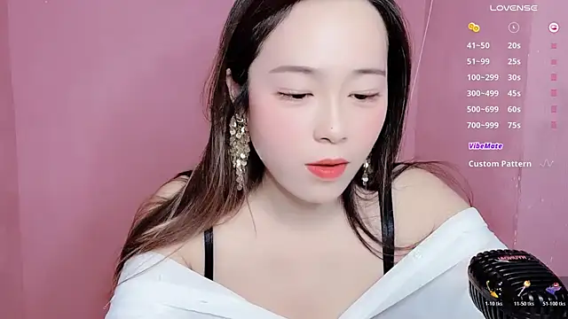 Amelia-12301 online show from November 22, 2:05 pm