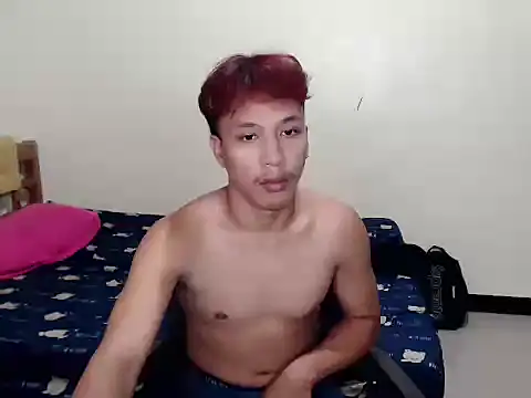 Snapshot of newgys chatting on November 14, 4:49 pm newgys online show from November 14, 4:49 pm