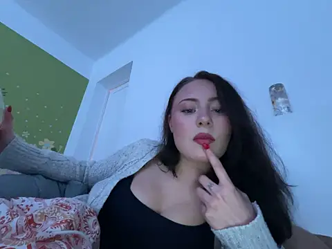 Snapshot of Lockig chatting on January 5, 6:11 pm Lockig online show from January 5, 6:11 pm