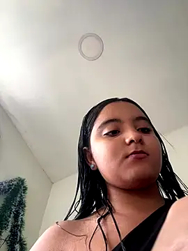 violeta santanna online show from December 14, 1:27 pm