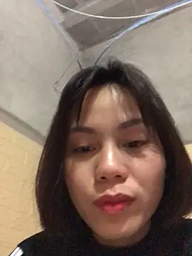 Trangbabylove online show from January 16, 11:09 pm