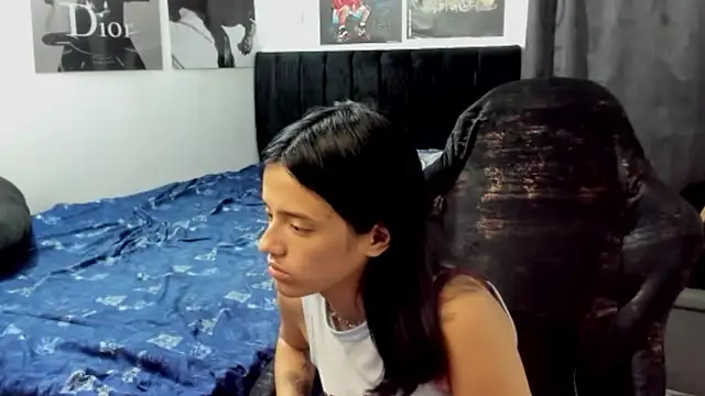 Snapshot of Candy__Girll18 chatting on March 2, 5:19 am Candy Girll18 online show from March 2, 5:19 am