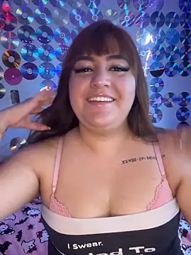 love queen02 online show from May 4, 6:04 pm