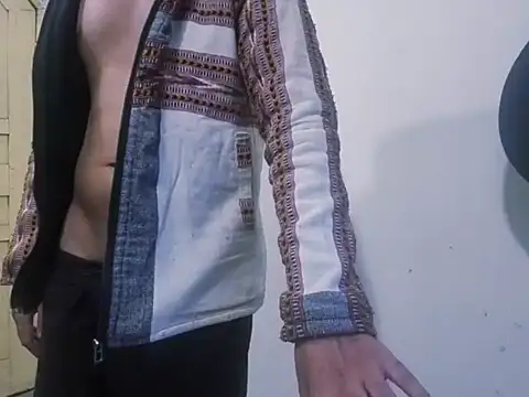 syndyc1 online show from November 18, 2:10 pm