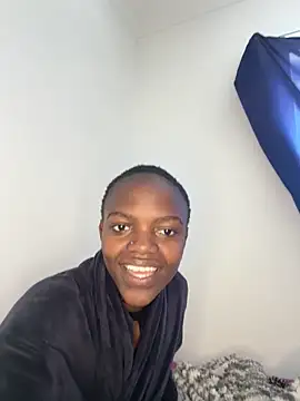 Snapshot of choc_mistyy chatting on November 17, 10:54 am choc mistyy online show from November 17, 10:54 am