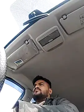 Shikaari131296 online show from January 7, 3:53 am