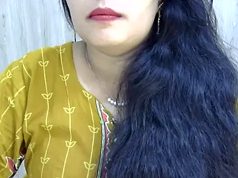 Muskan Jha online show from March 31, 2:17 pm