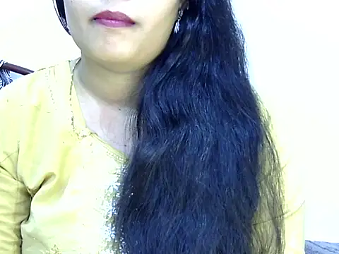 Muskan Jha online show from April 13, 1:33 am