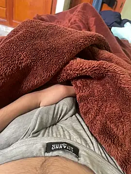 yassssst online show from April 12, 4:12 pm