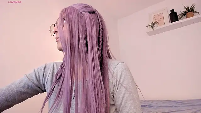 Miluu dh online show from December 20, 2:13 pm