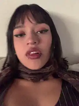 LiilithStonne online show from March 3, 10:59 pm