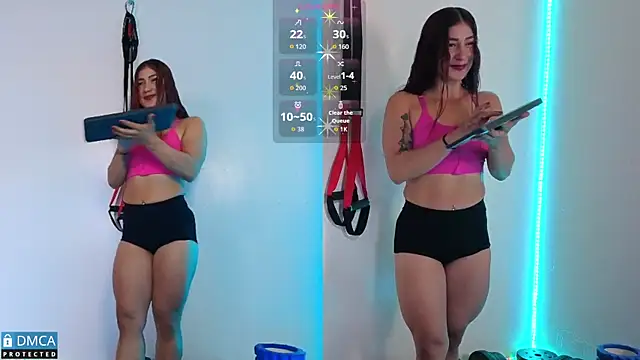 Snapshot of scarlett_fire5 chatting on May 4, 5:09 pm scarlett fire5 online show from May 4, 5:09 pm