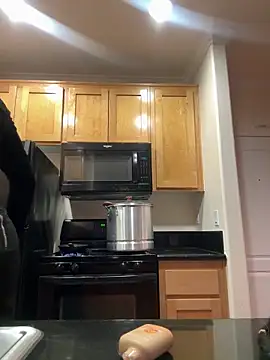 Motherbigbus online show from February 12, 12:00 pm