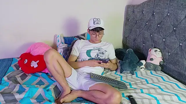 andrew dann online show from March 6, 10:39 pm