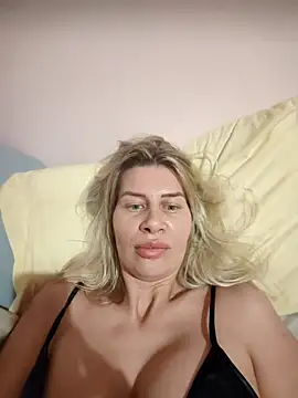 NaughtyClaudia  online show from December 15, 3:27 pm