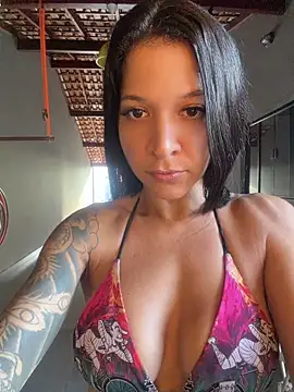Snapshot of biadominatrix chatting on July 25, 7:44 pm biadominatrix online show from July 25, 7:44 pm