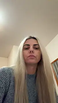 feliciafelon online show from February 2, 8:18 pm