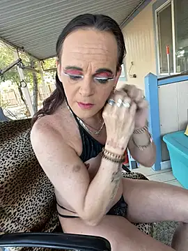 tsashelayamylynzy online show from April 15, 12:39 am