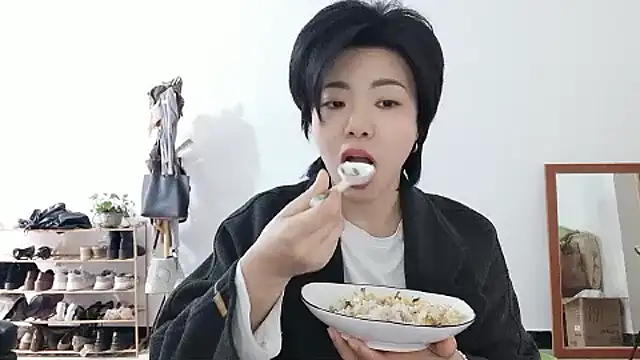 adele8731 online show from December 17, 2:28 am