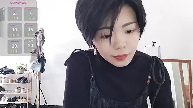 adele8731 online show from December 19, 3:46 am