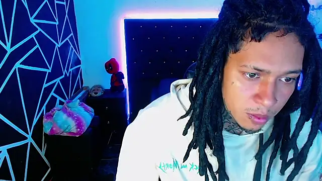 Zero-X9 online show from February 24, 9:35 pm