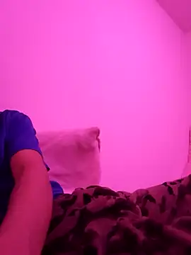 Snapshot of Kada020 chatting on November 16, 8:53 am Kada020 online show from November 16, 8:53 am