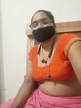 Menka cut34 online show from July 8, 11:42 pm