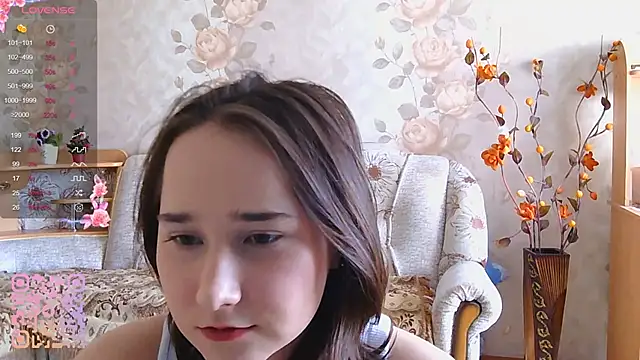 Snapshot of TianaMeiser chatting on April 26, 11:08 am TianaMeiser online show from April 26, 11:08 am