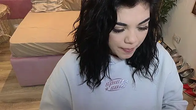 SpicyCarlaXX online show from March 15, 8:48 pm