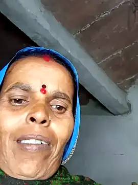 Snapshot of Rxpriya chatting on November 18, 1:37 pm Rxpriya online show from November 18, 1:37 pm