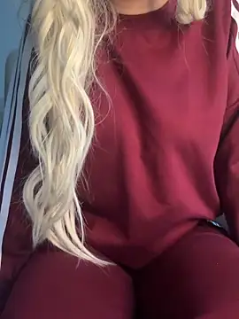 Snapshot of Manolya3434 chatting on November 19, 10:32 pm Manolya3434 online show from November 19, 10:32 pm