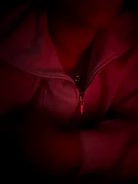 Snapshot of Manolya3434 chatting on December 15, 6:01 pm Manolya3434 online show from December 15, 6:01 pm