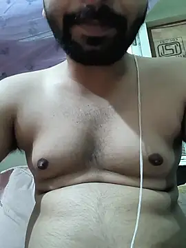hunterr1593 online show from June 21, 2:36 am